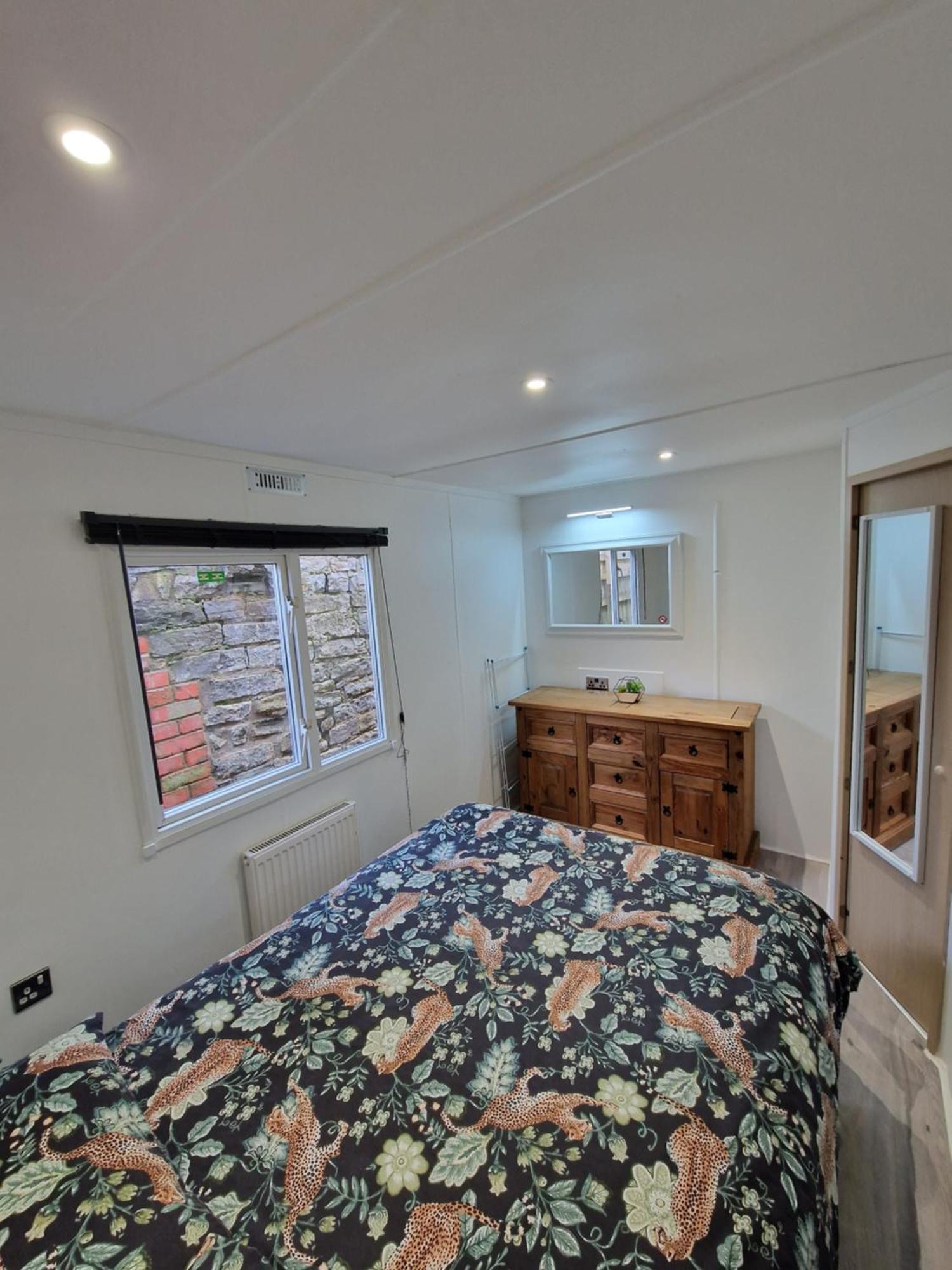 Featheredge Corner Lodge Wells Esterno foto