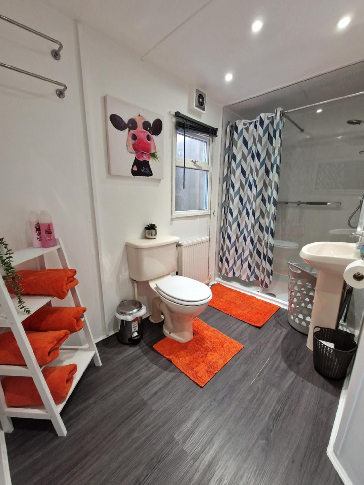 Featheredge Corner Lodge Wells Esterno foto