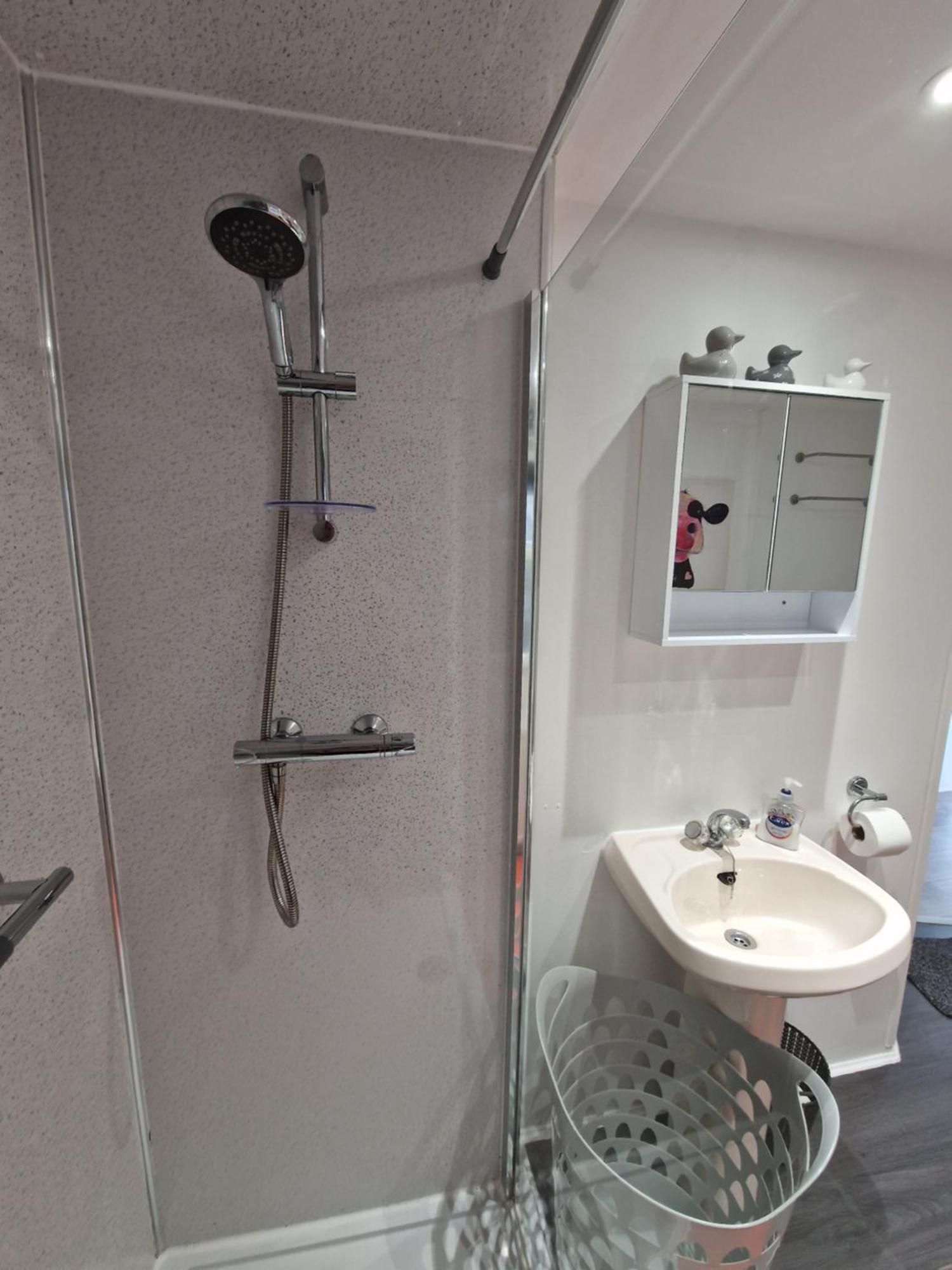 Featheredge Corner Lodge Wells Esterno foto